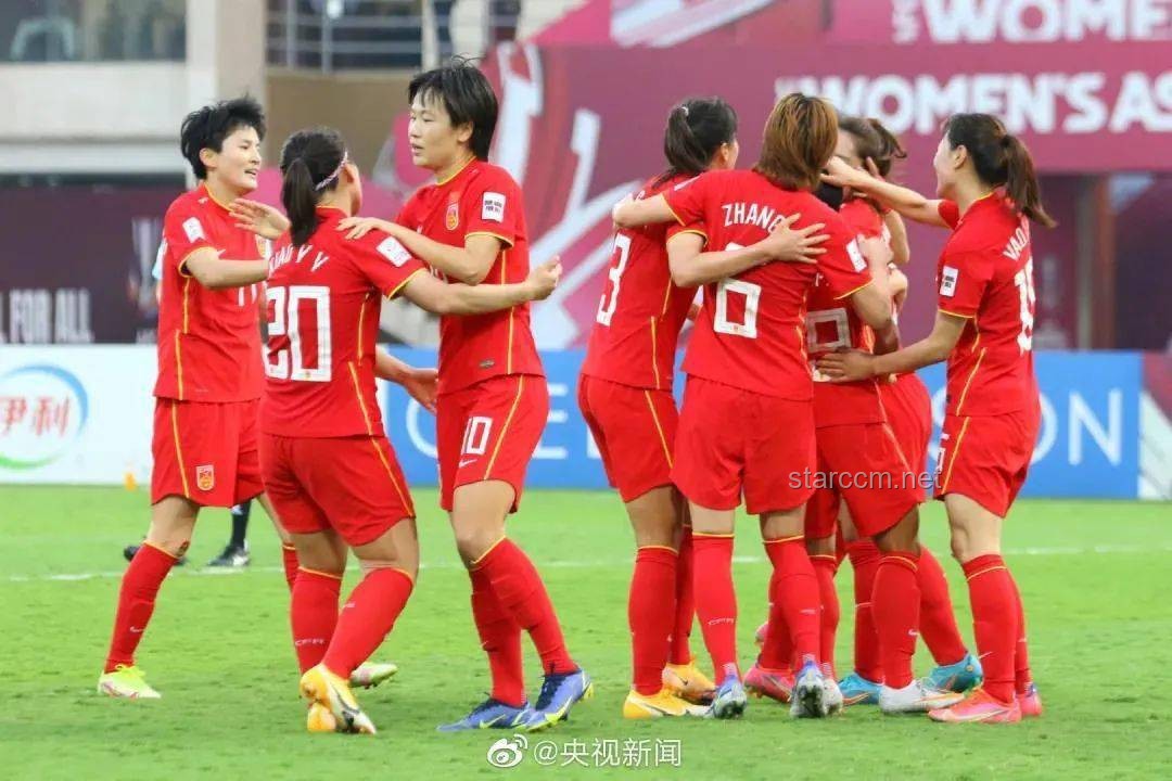 阿森纳女足1:0力克巴萨，时隔18年再夺欧冠冠军